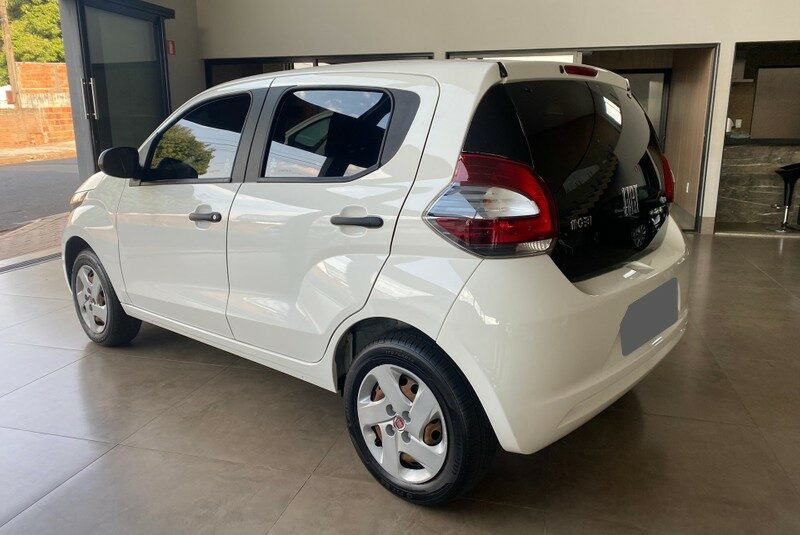 MOBI 1.0 EVO FLEX LIKE. MANUAL ANO 2020 COR BRANCO